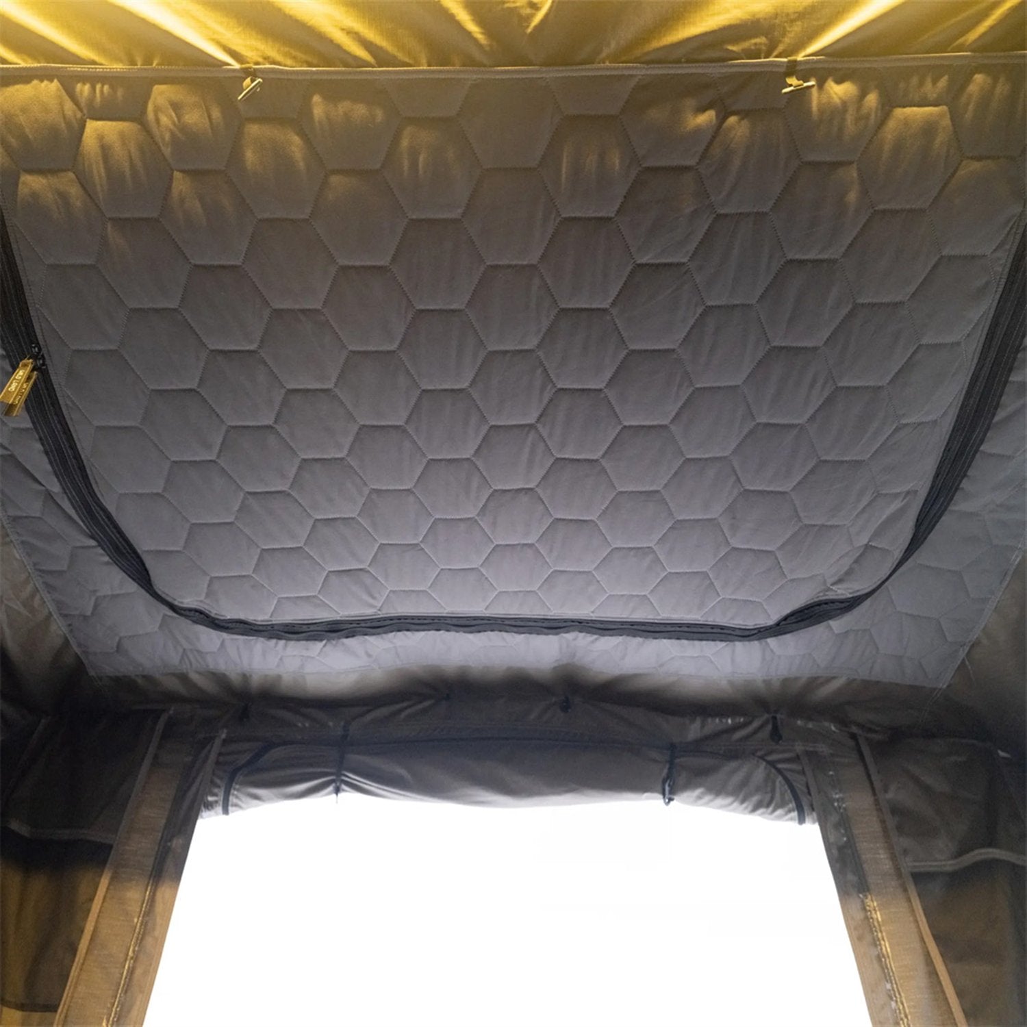 Wild Land Desert Cruiser Pro 130 | Aluminium Hard Shell Roof Top Tent