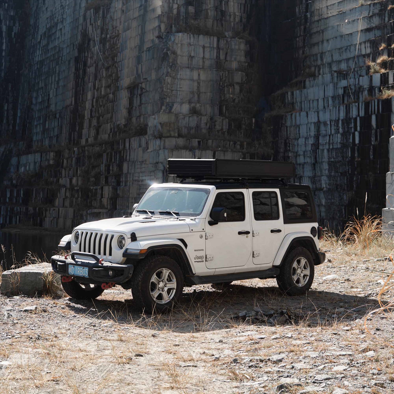 Wild Land Wild Land Summit Explorer Hard Shell Roof Tent with Self Inflating Mattress