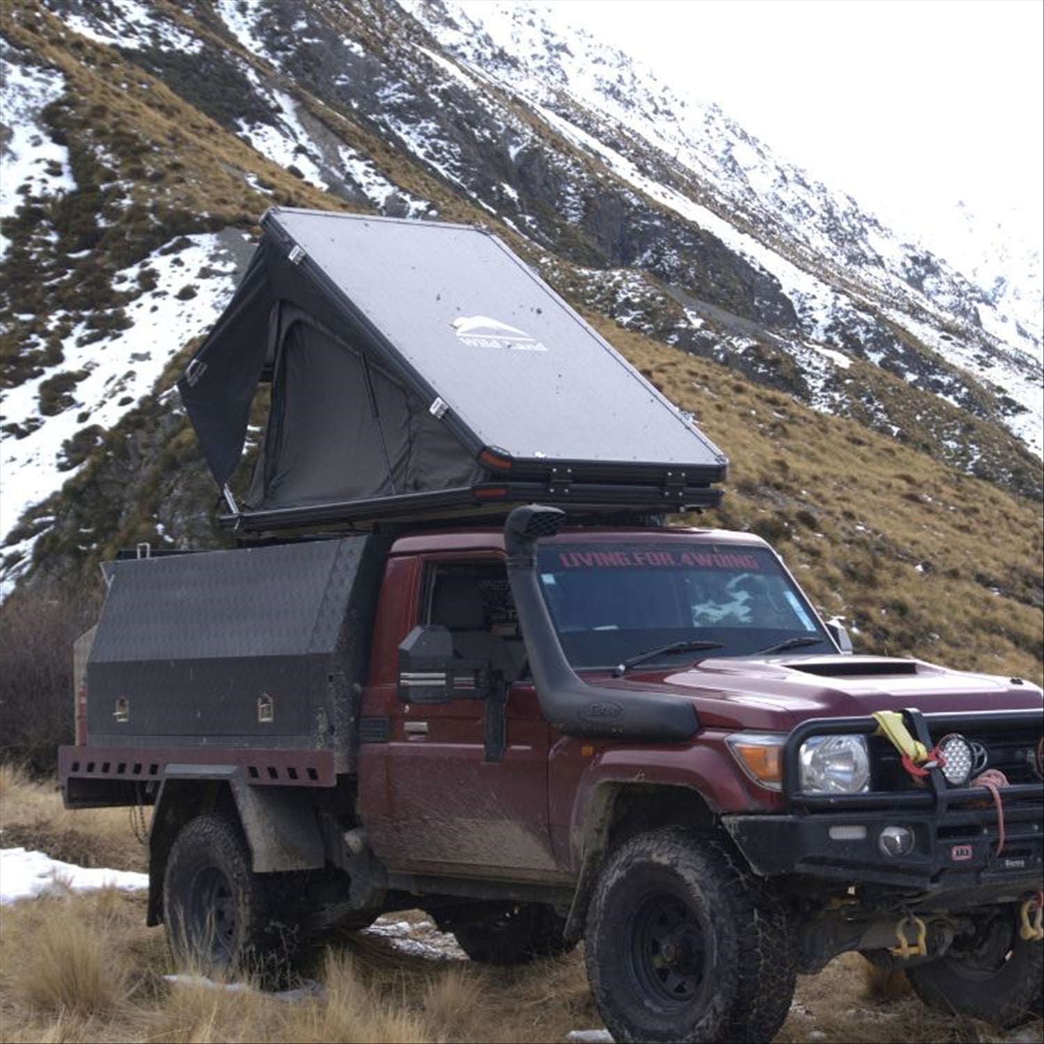 Wild Land Bush Cruiser Hard Shell Roof Top Tent -120cm and 140cm