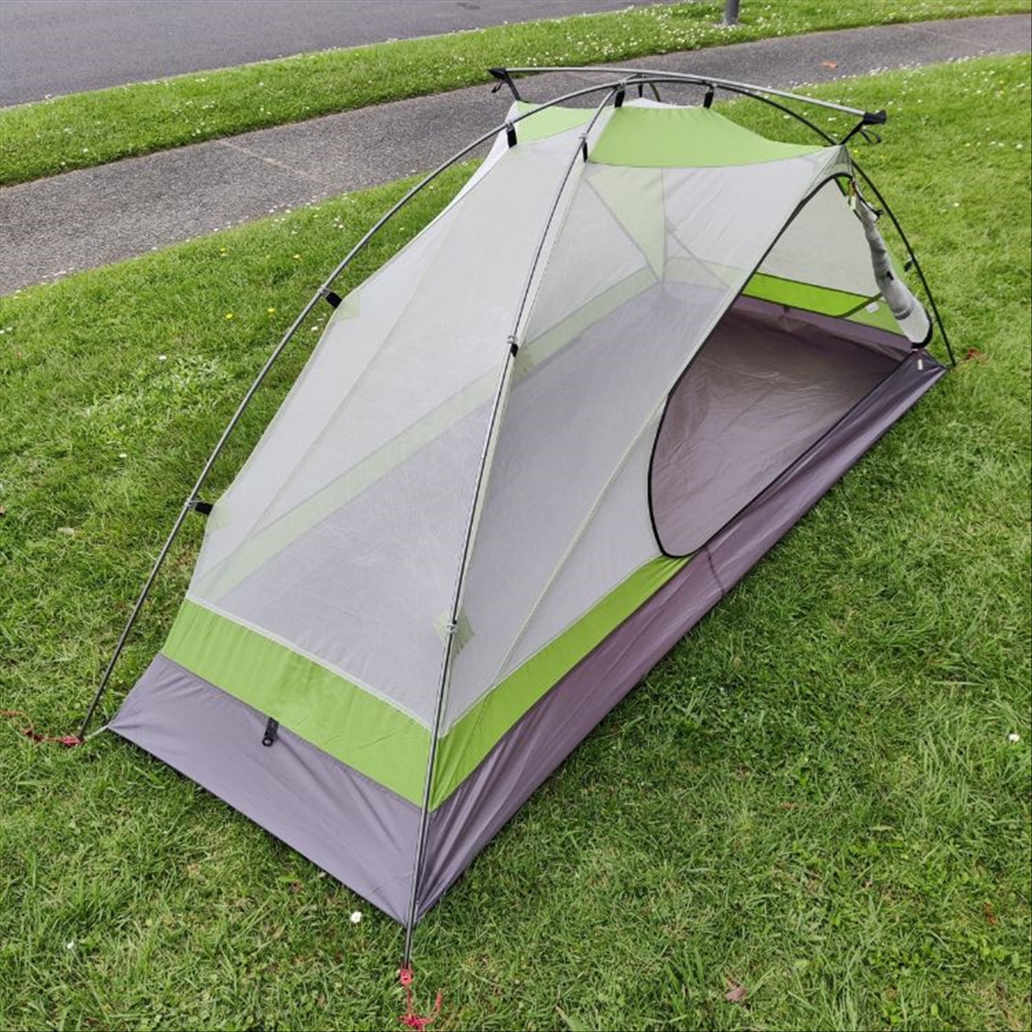 Intents Intents Outdoors MCX 1 - Lightweight 1 Person Tent, 1.95kg