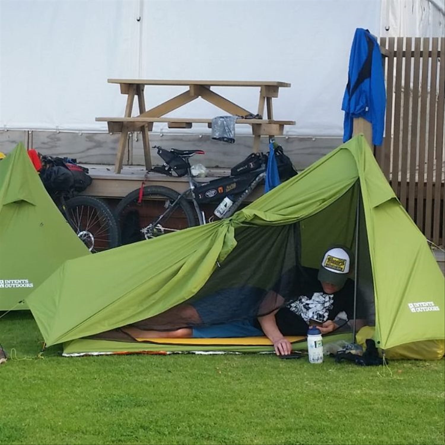 Intents Intents Outdoors Ultrapack DW - Ultralight Nylon 1 Person Hiking Tent, 910g Double Wall