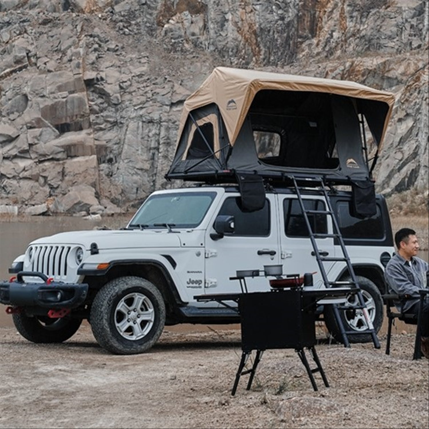 Wild Land Normandy Auto Roof Top Tent 43kg