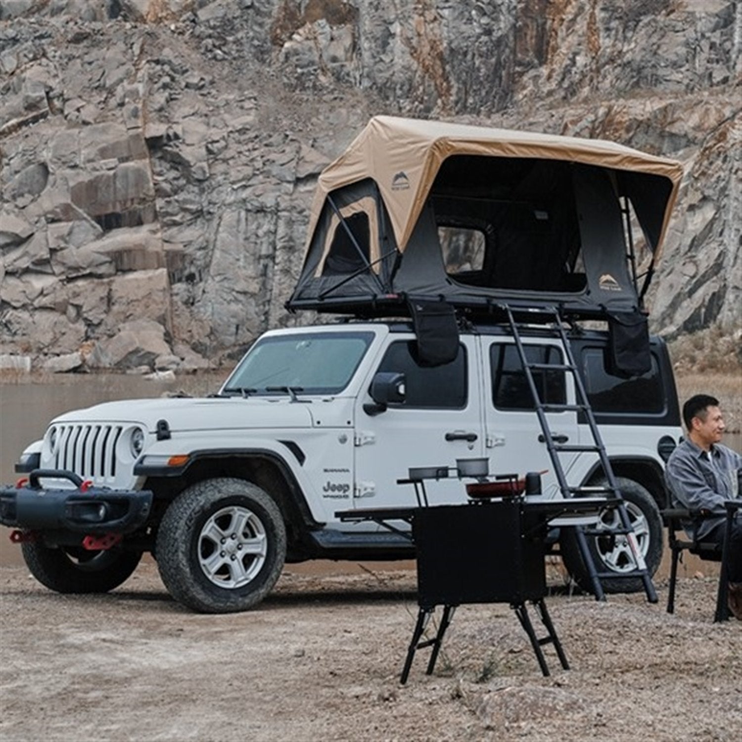 Wild Land Wild Land Normandy Auto Roof Top Tent - 43kg