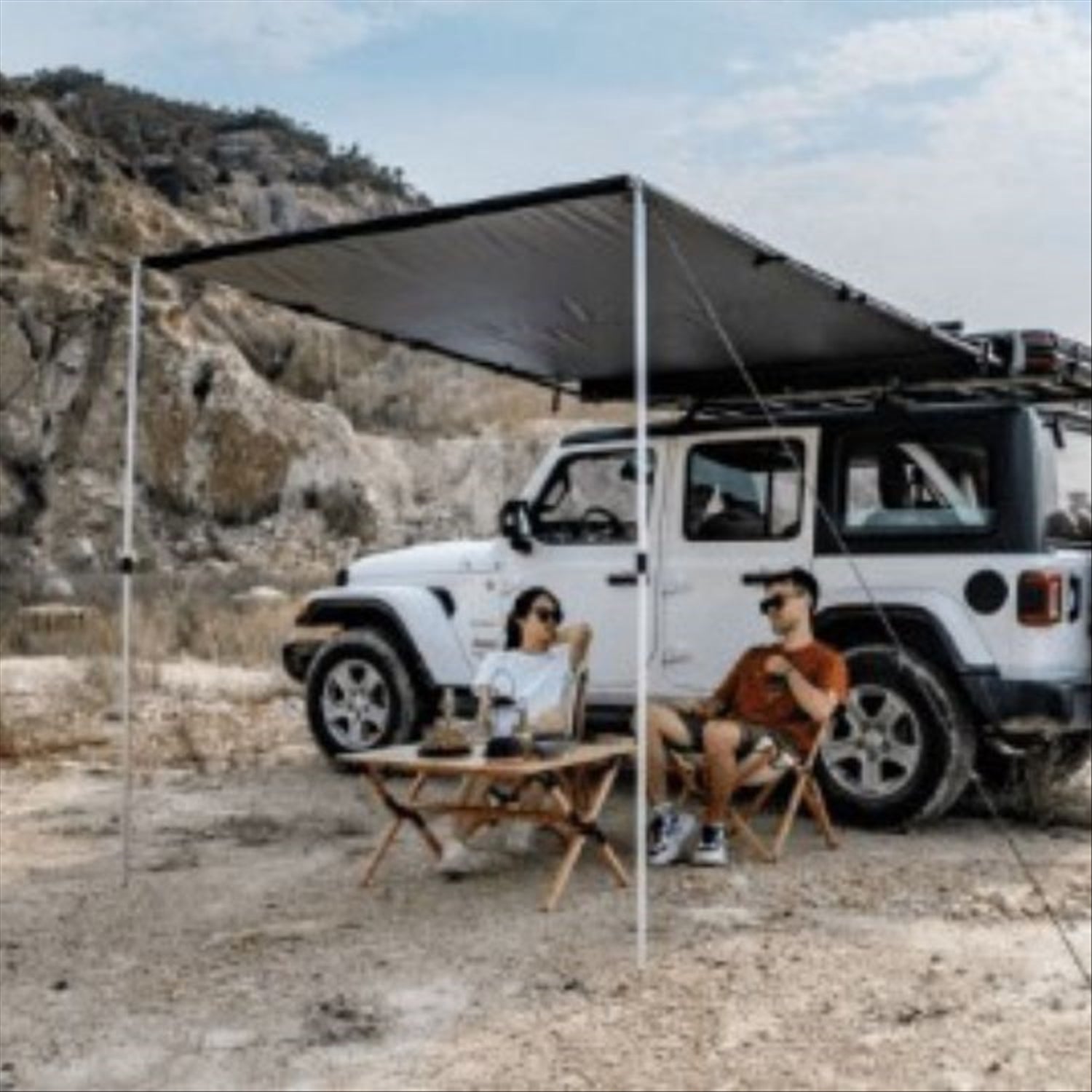 Wild Land Wild Land Vehicle Side Awning With Aluminium Hard Case - 2m x 2.5m