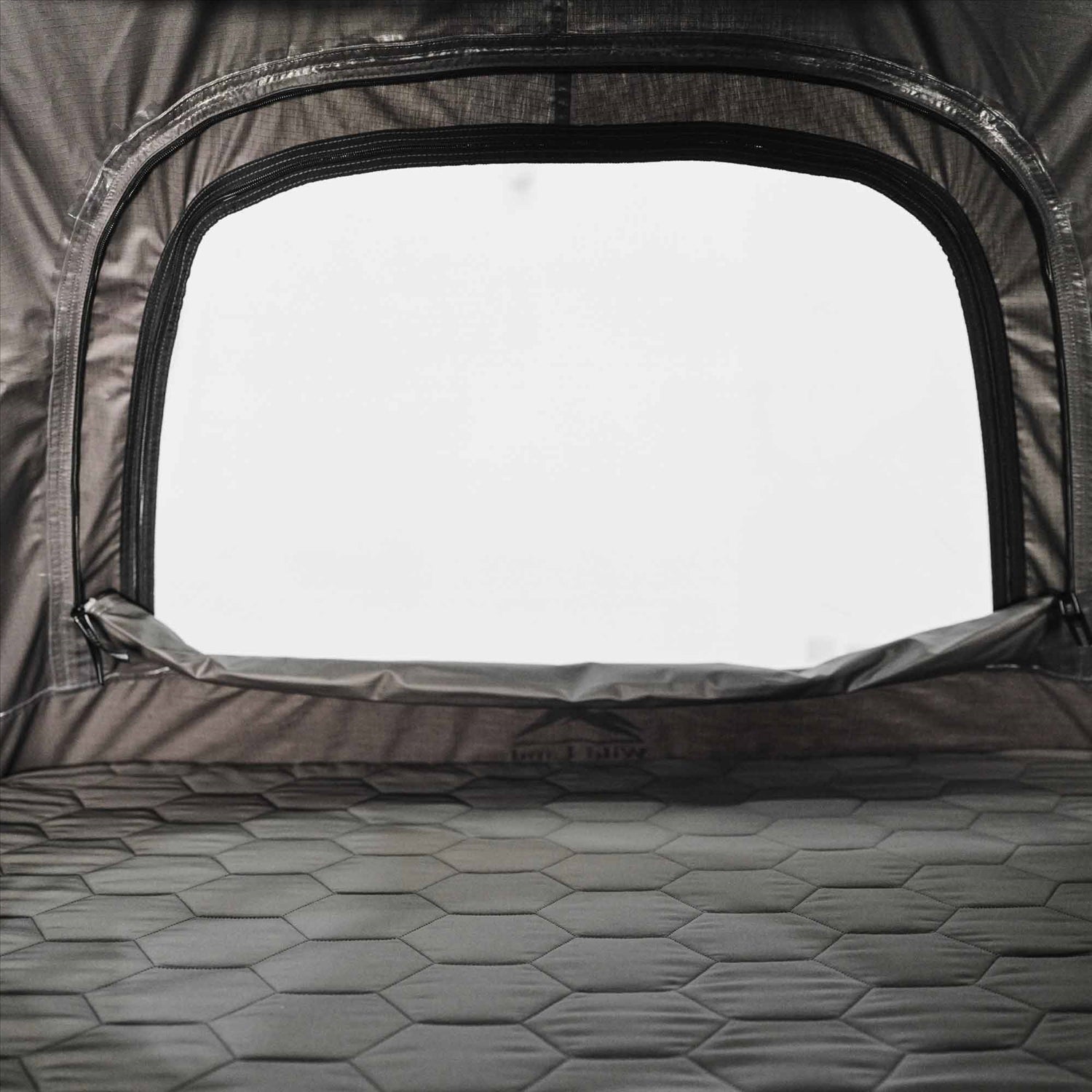 Wild Land Wild Land Lite Cruiser Roof Top Tent - Just 38kg