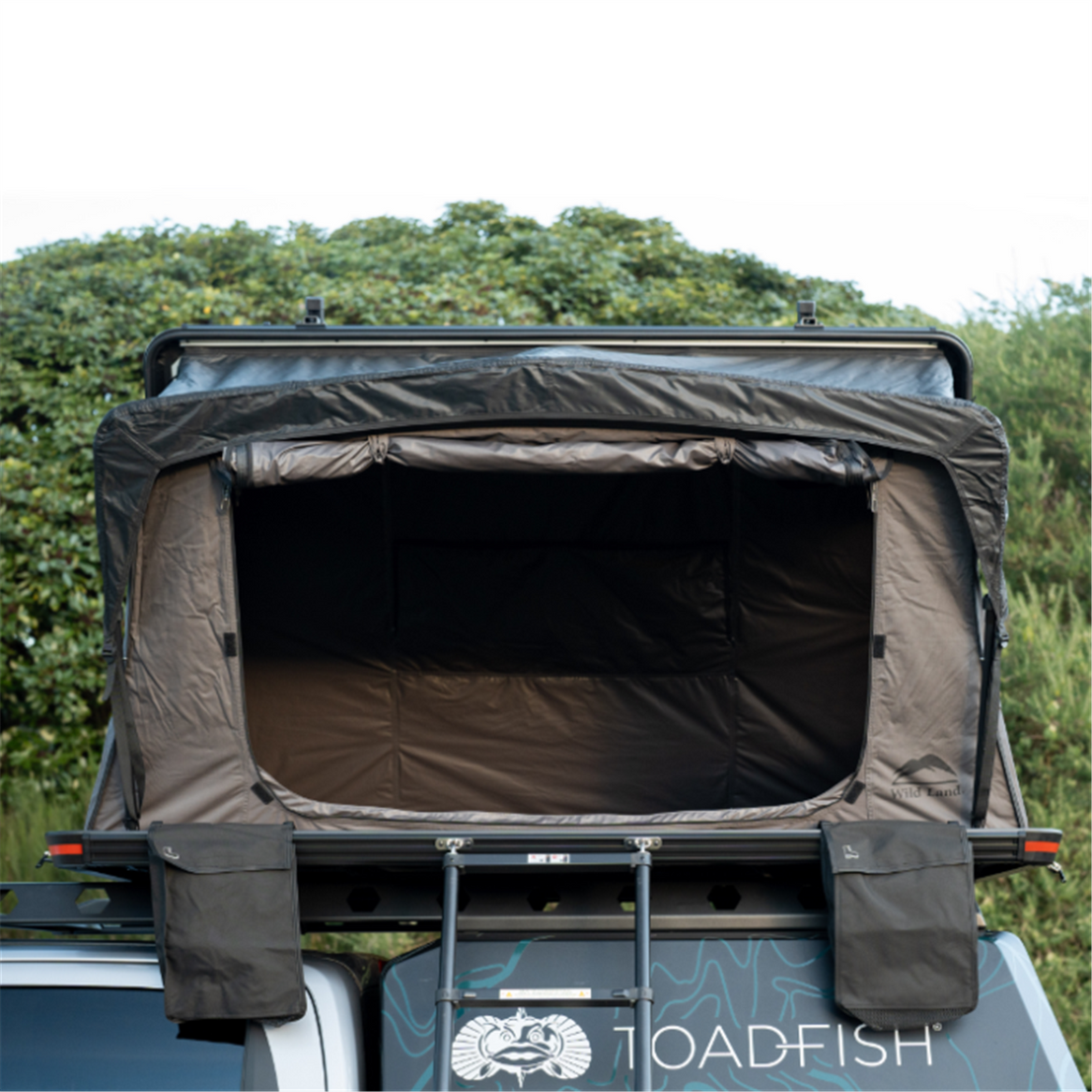 Wild Land Wild Land DC2 Aluminium Hard Shell Roof Top Tent Includes Free Cargo Racks - 120cm or 140cm Wide