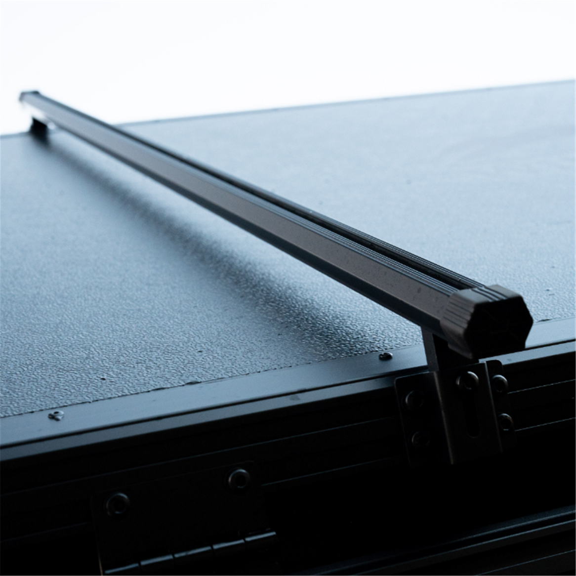 Wild Land Wild Land DC2 Aluminium Hard Shell Roof Top Tent Includes Free Cargo Racks - 120cm or 140cm Wide