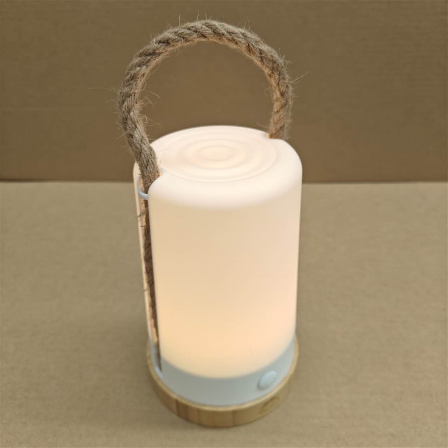 Wild Land Wild land Jade Camping Lantern - Rechargeable 30-550 Lumens
