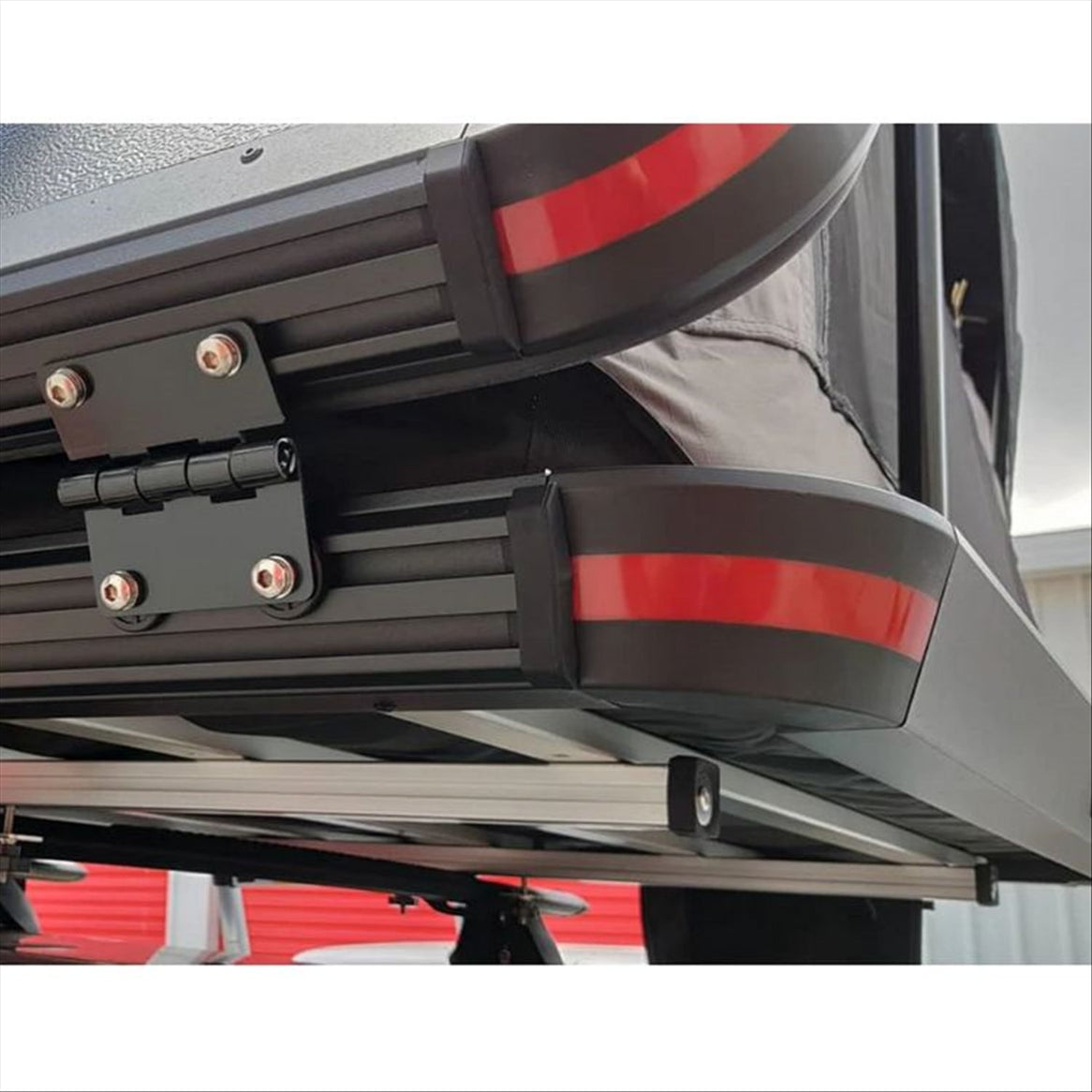 Wild Land DC2 Aluminium Hard Shell Roof Top Tent includes free cargo racks - 120cm or 140cm wide