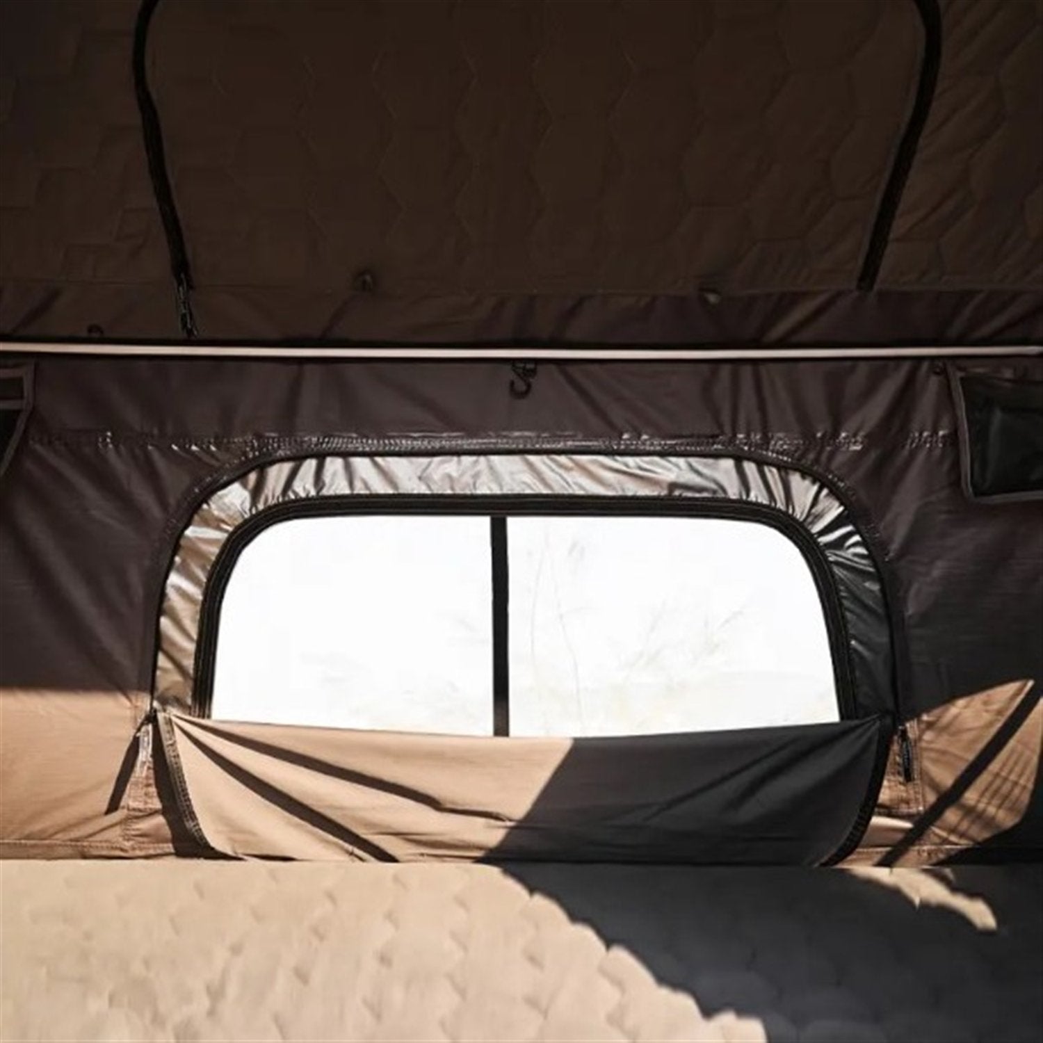 Wild Land Normandy Auto Roof Top Tent - 43kg
