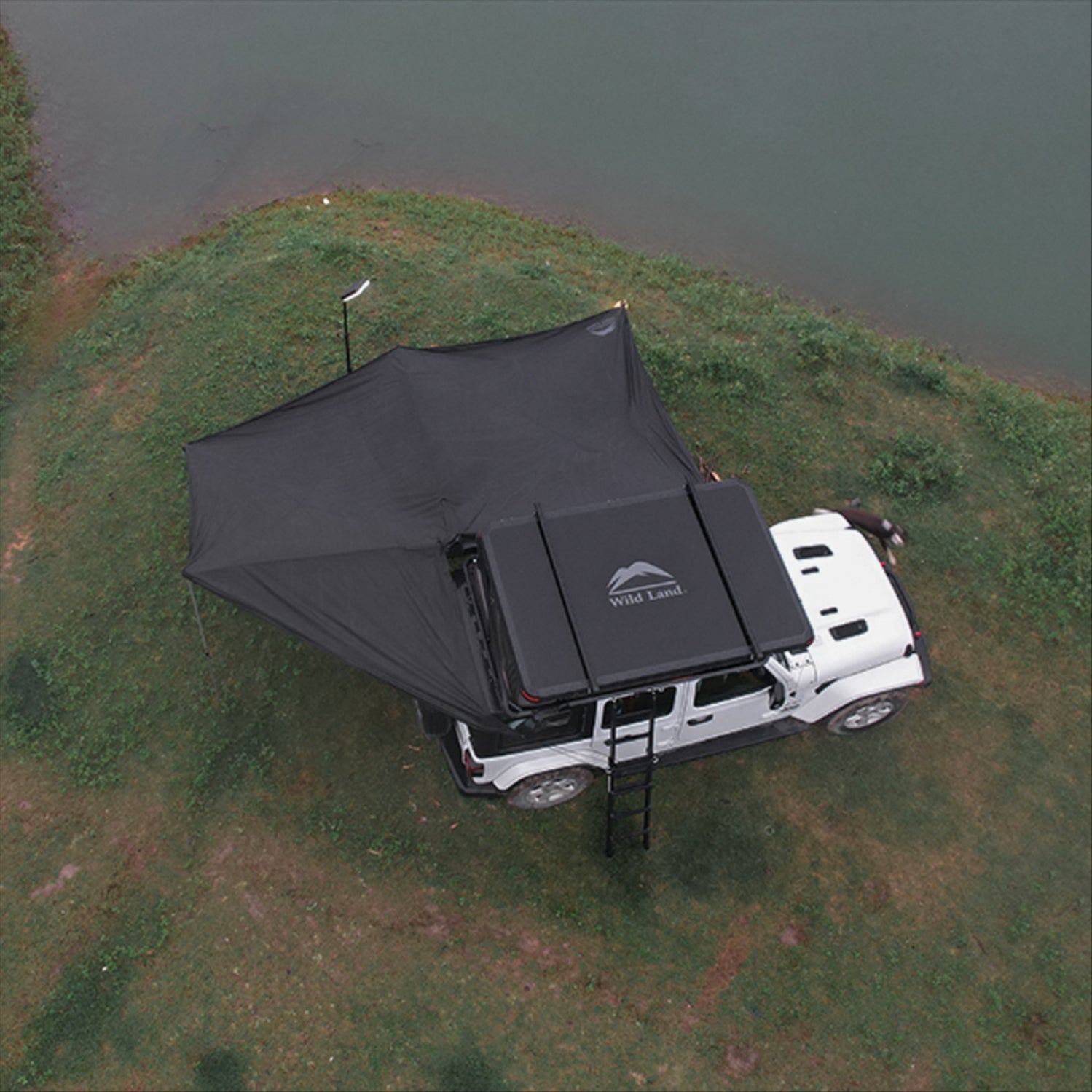 Wild Land Wild Land 270 Degree Rooftop Pull Out Awning