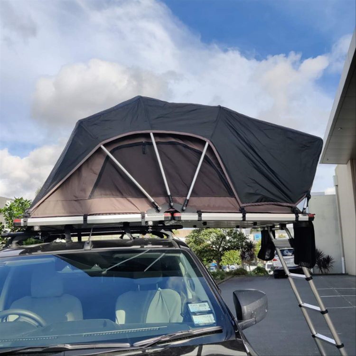 Wild Land Wild Land Lite Cruiser Roof Top Tent - Just 38kg