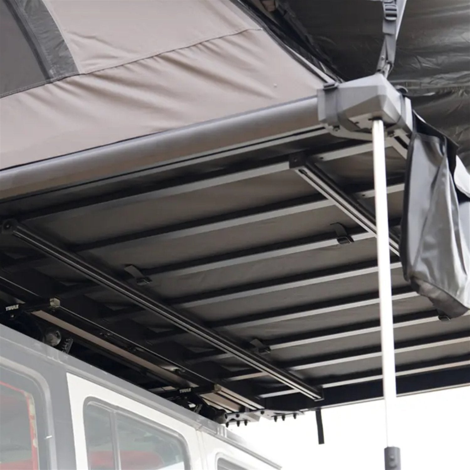 Wild Land Wild Land Wild Cruiser Soft Shell Roof Top Tent