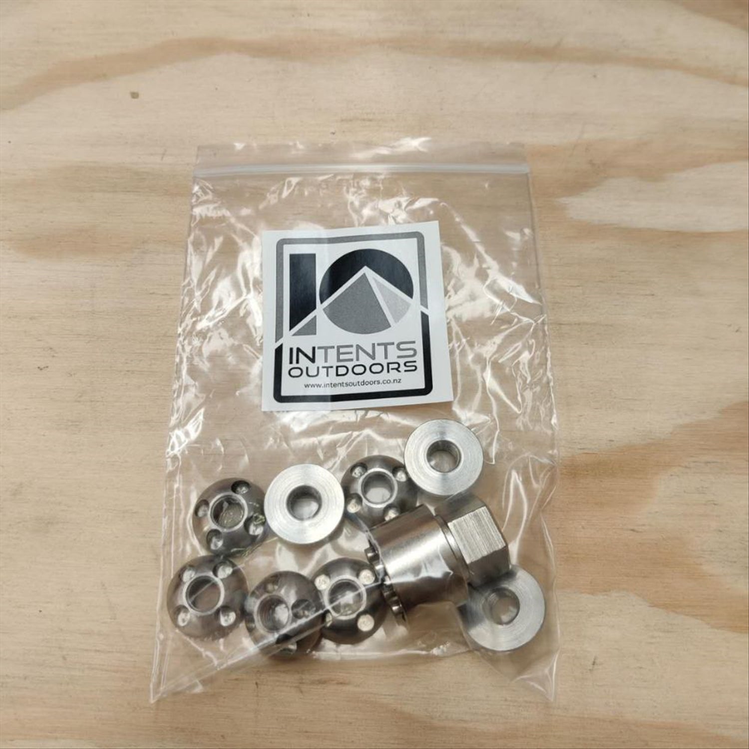 Roof Top Tent Security Nuts - 8 nuts and key